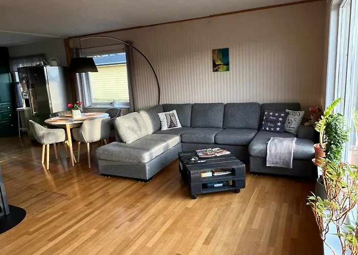 Guest Room In Private House